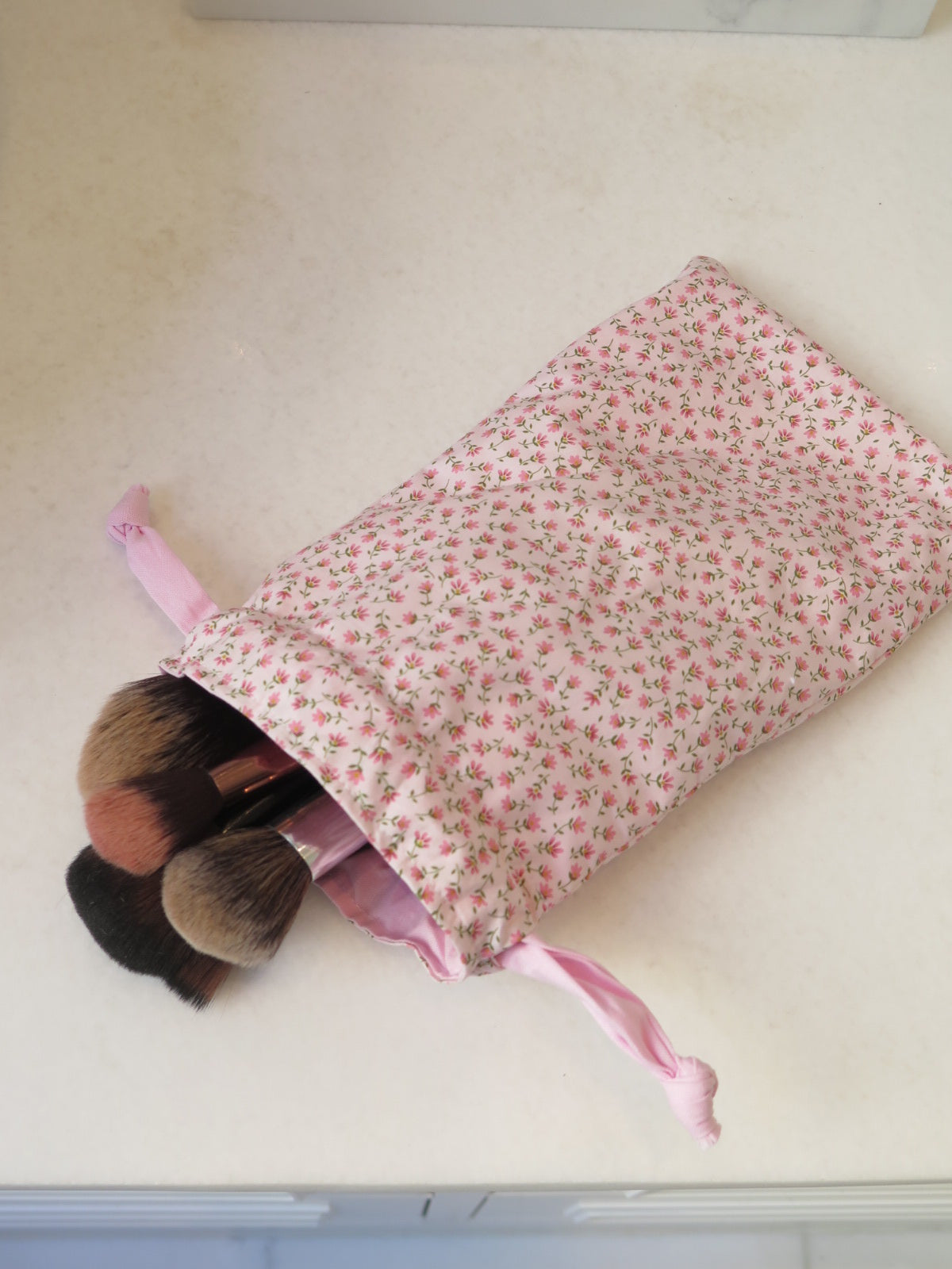 MAKEUP BRUSH BAG LIGHT PINK MINI FLORAL