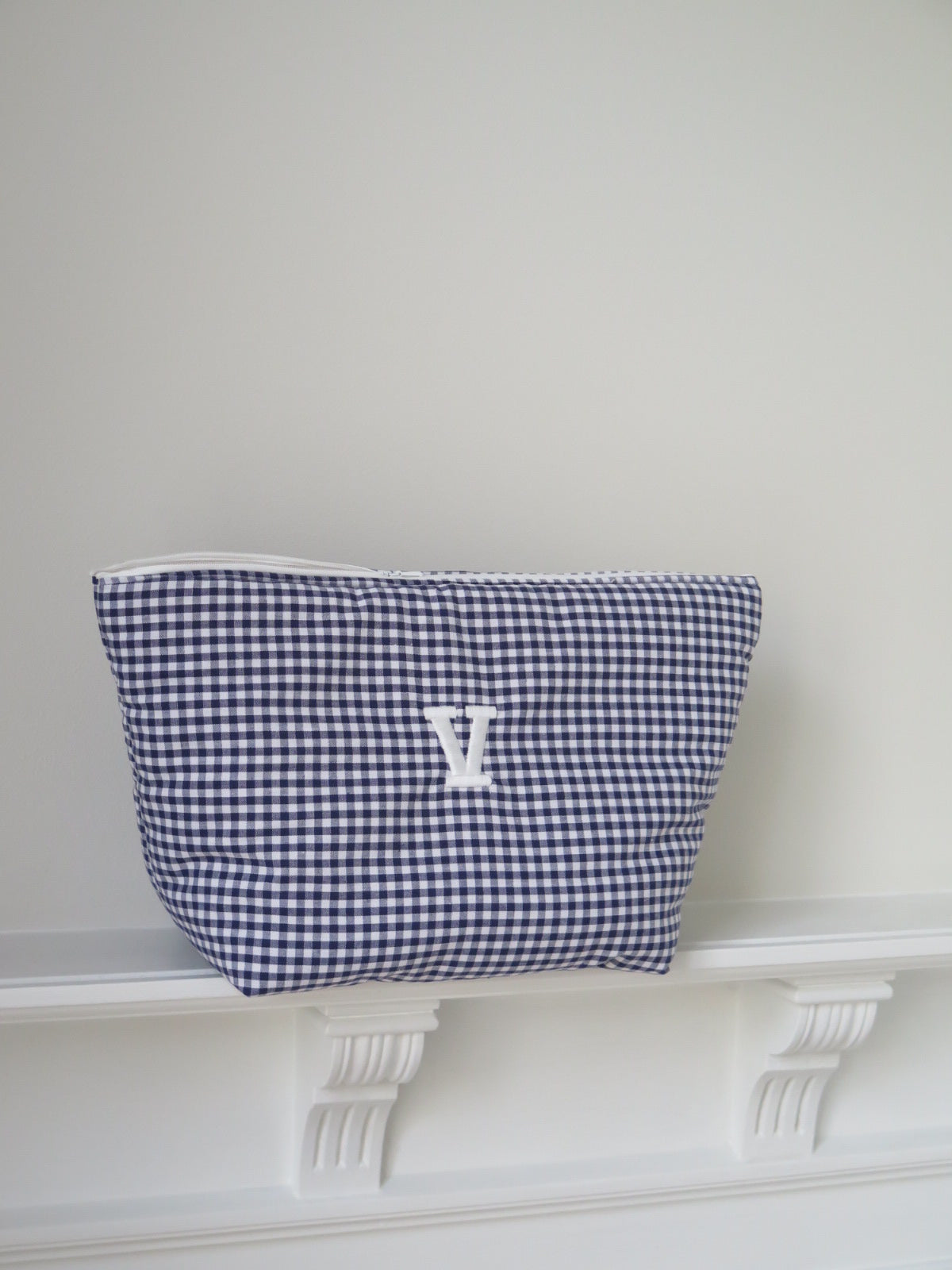 NAVY GINGHAM TALL TRAVEL BAG
