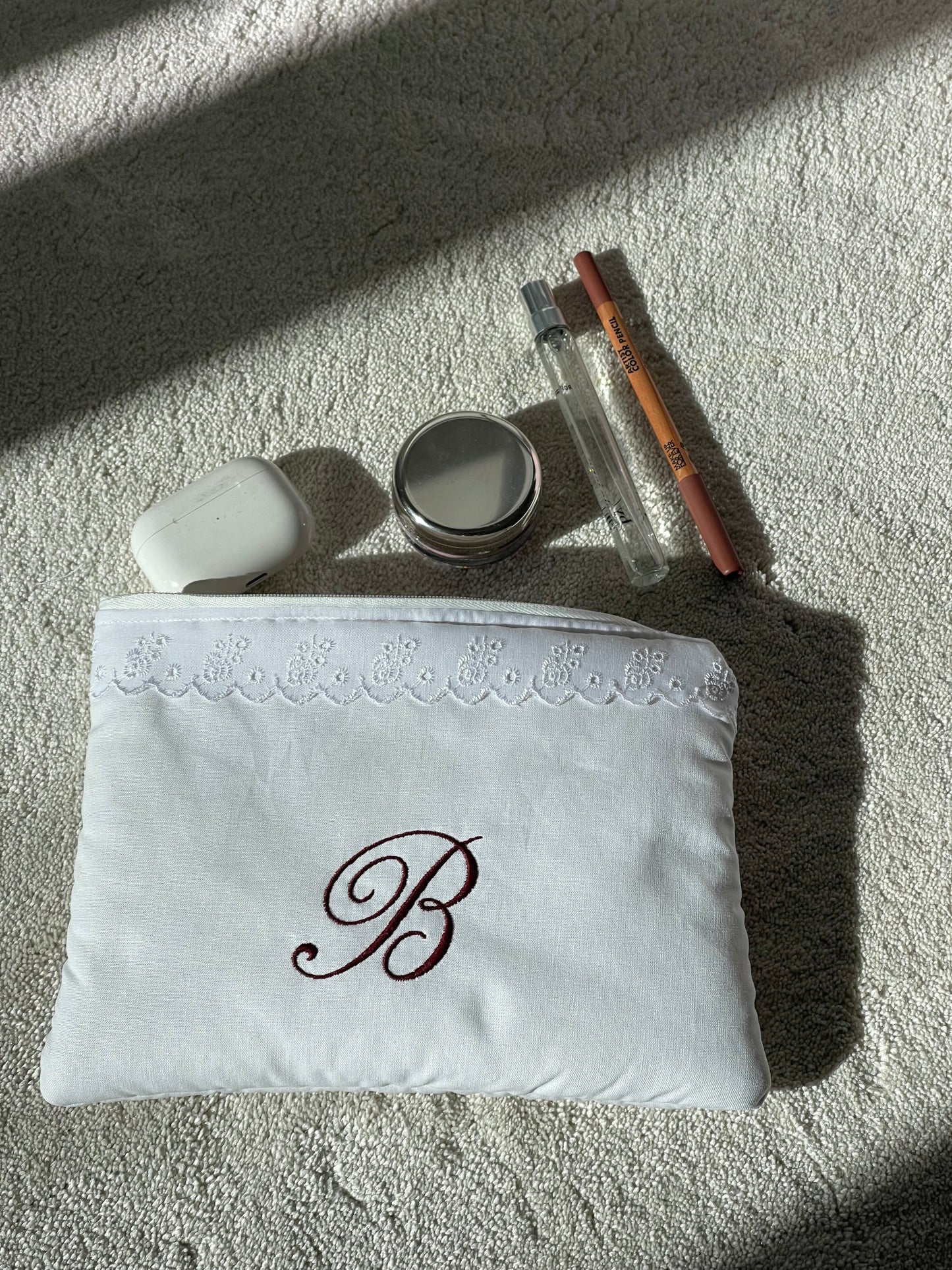 CUSTOM LACE FLAT POUCH