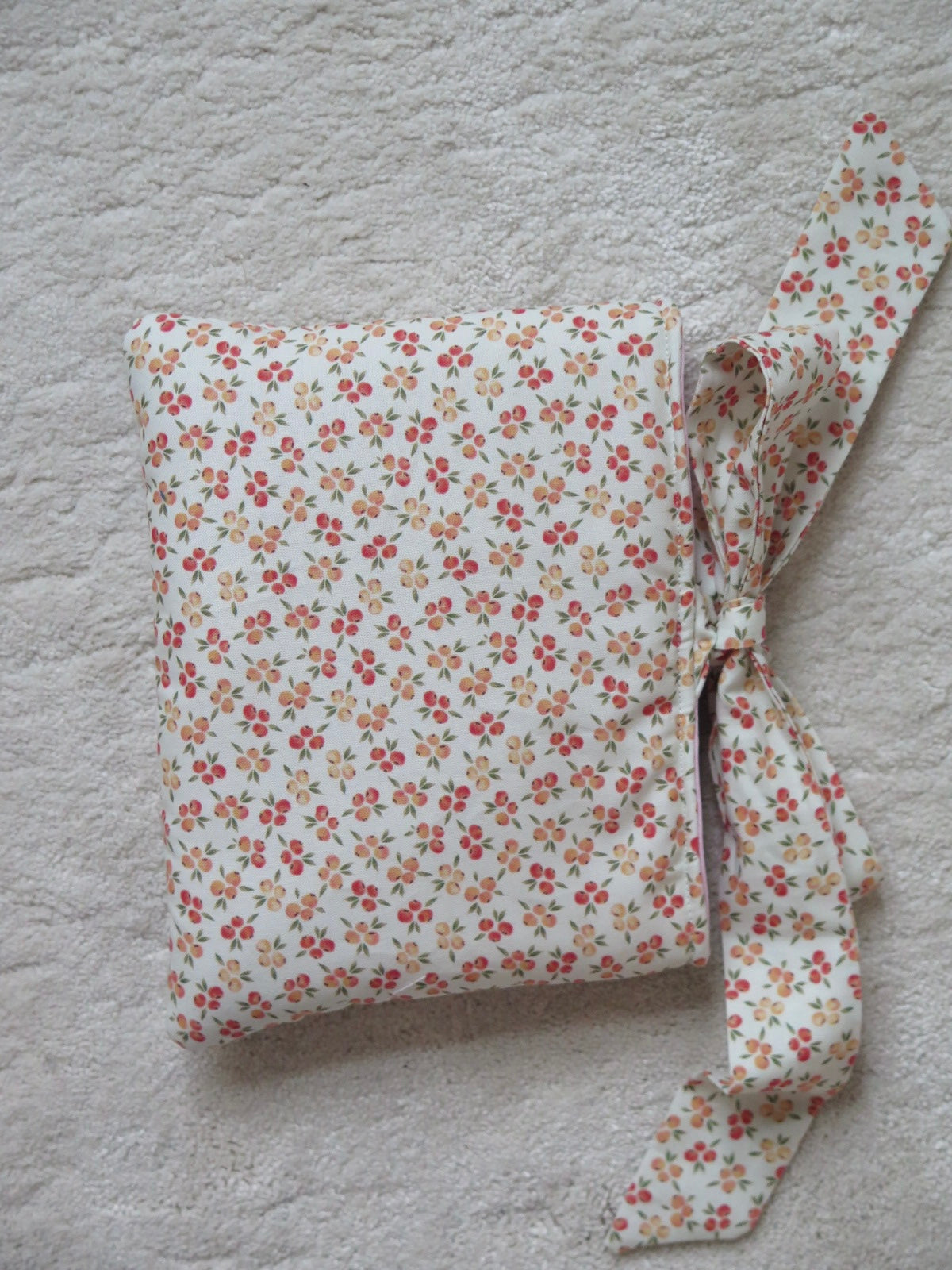KINDLE/BOOK SLEEVE