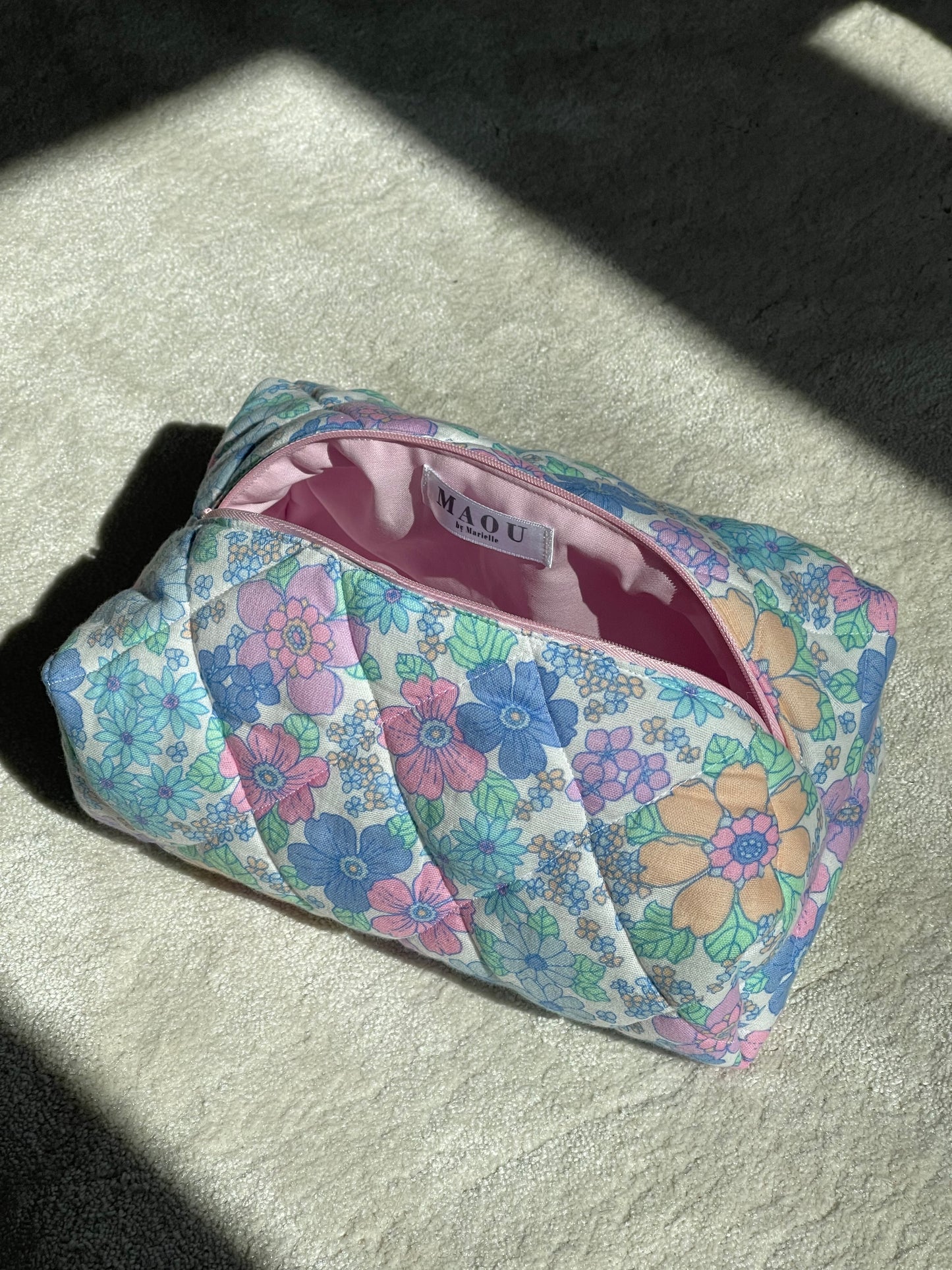 BLUE/PINK FLORAL
