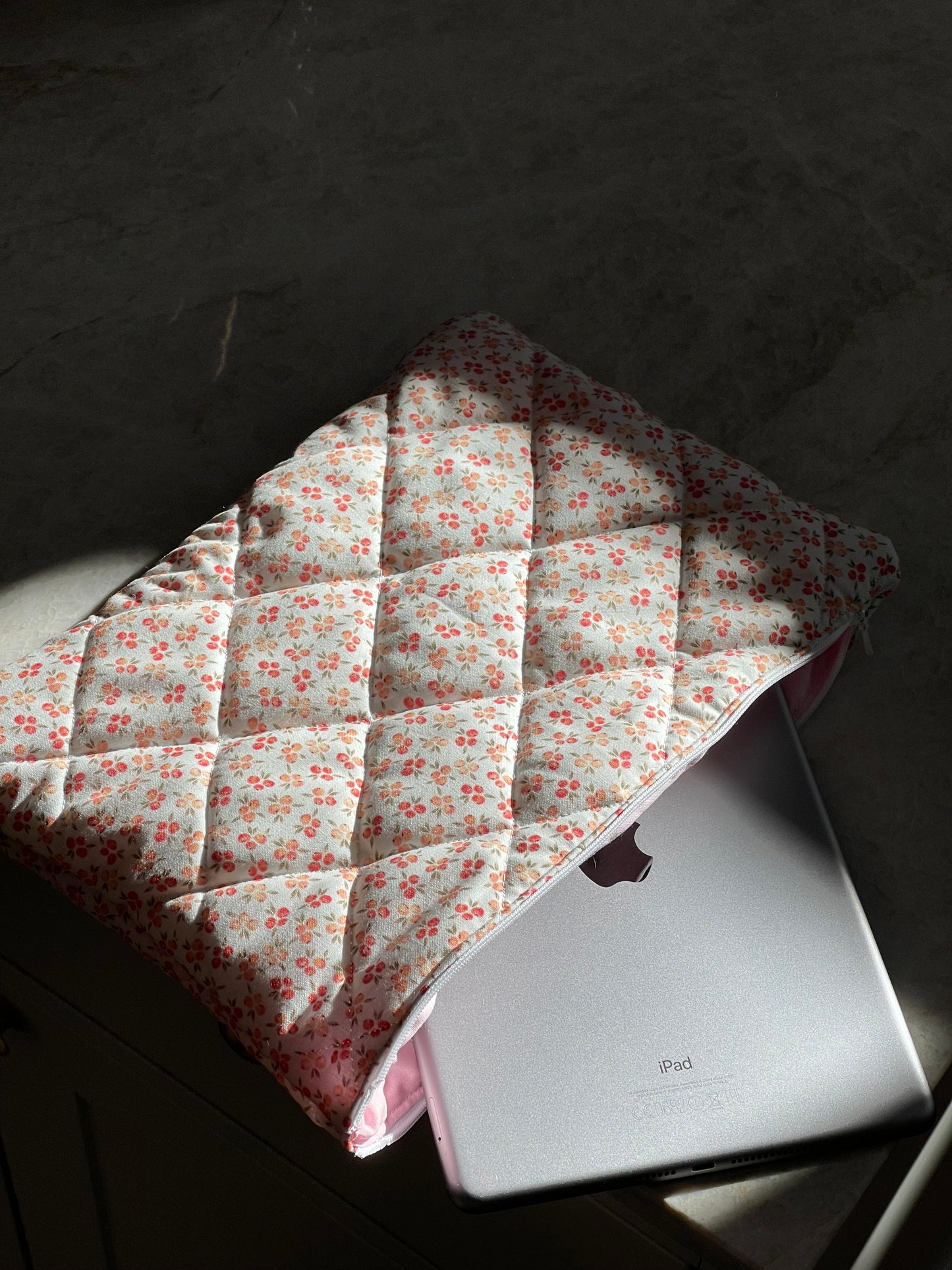 PEACH LAPTOP CASE