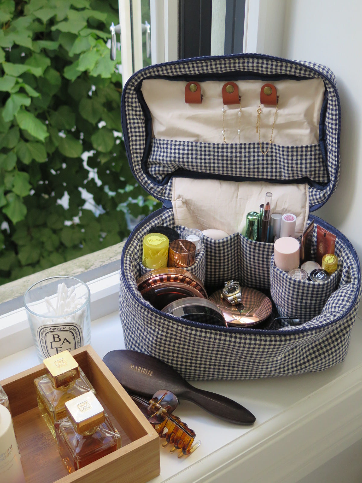 ALL IN ONE VANITY NAVY GINGHAM