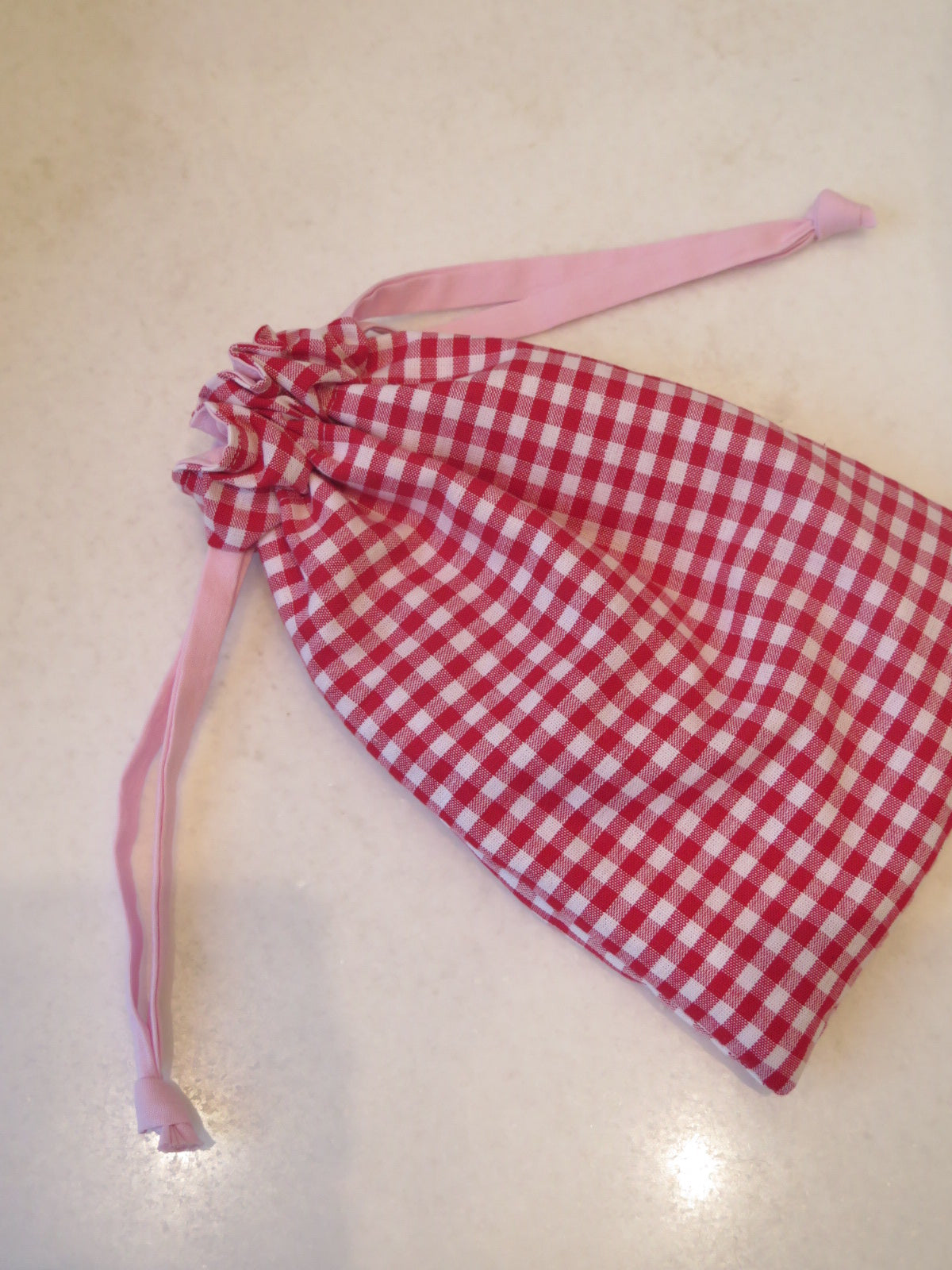 MAKEUP BRUSH BAG RED GINGHAM