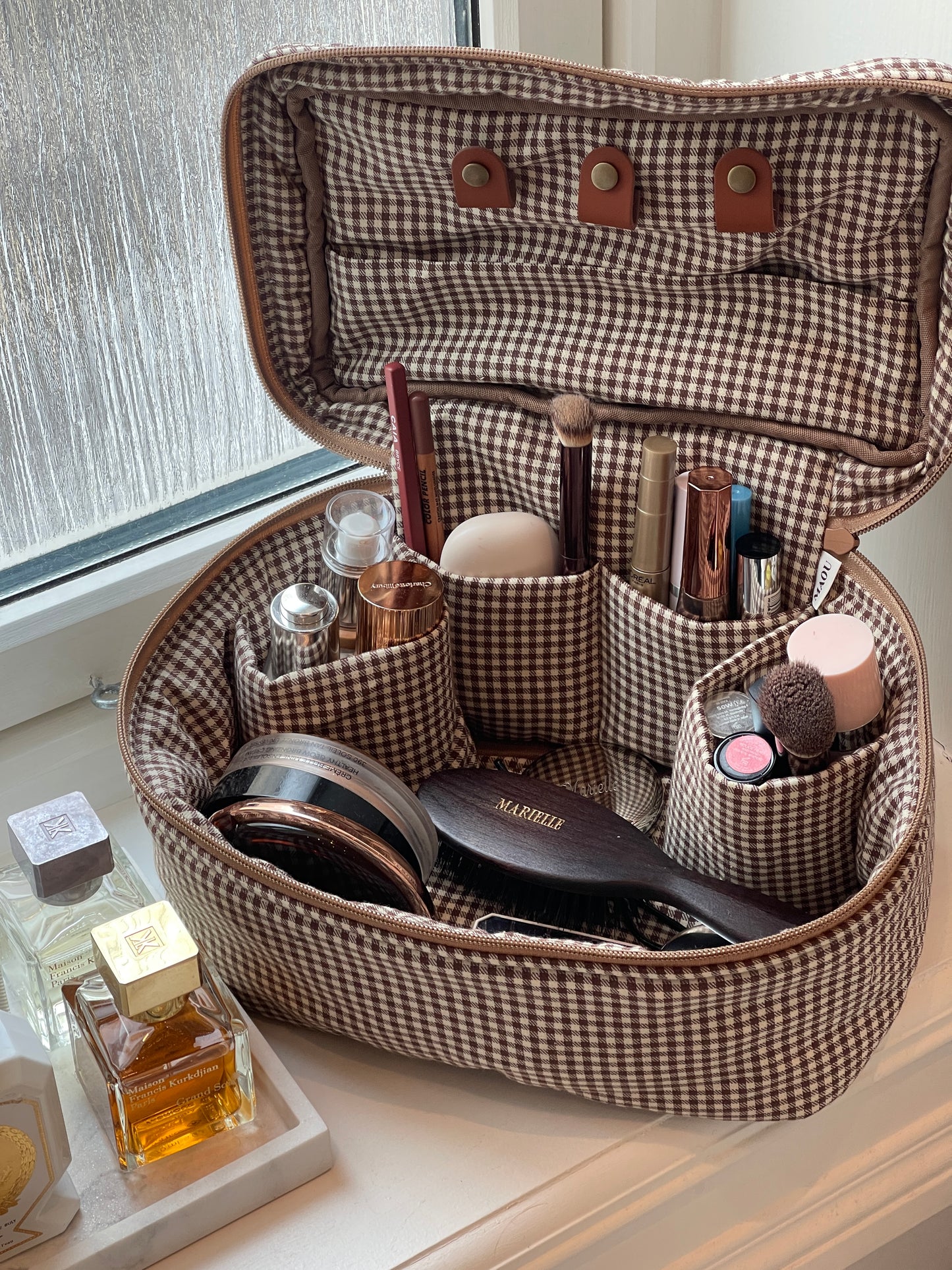 ALL IN ONE VANITY BROWN GINGHAM