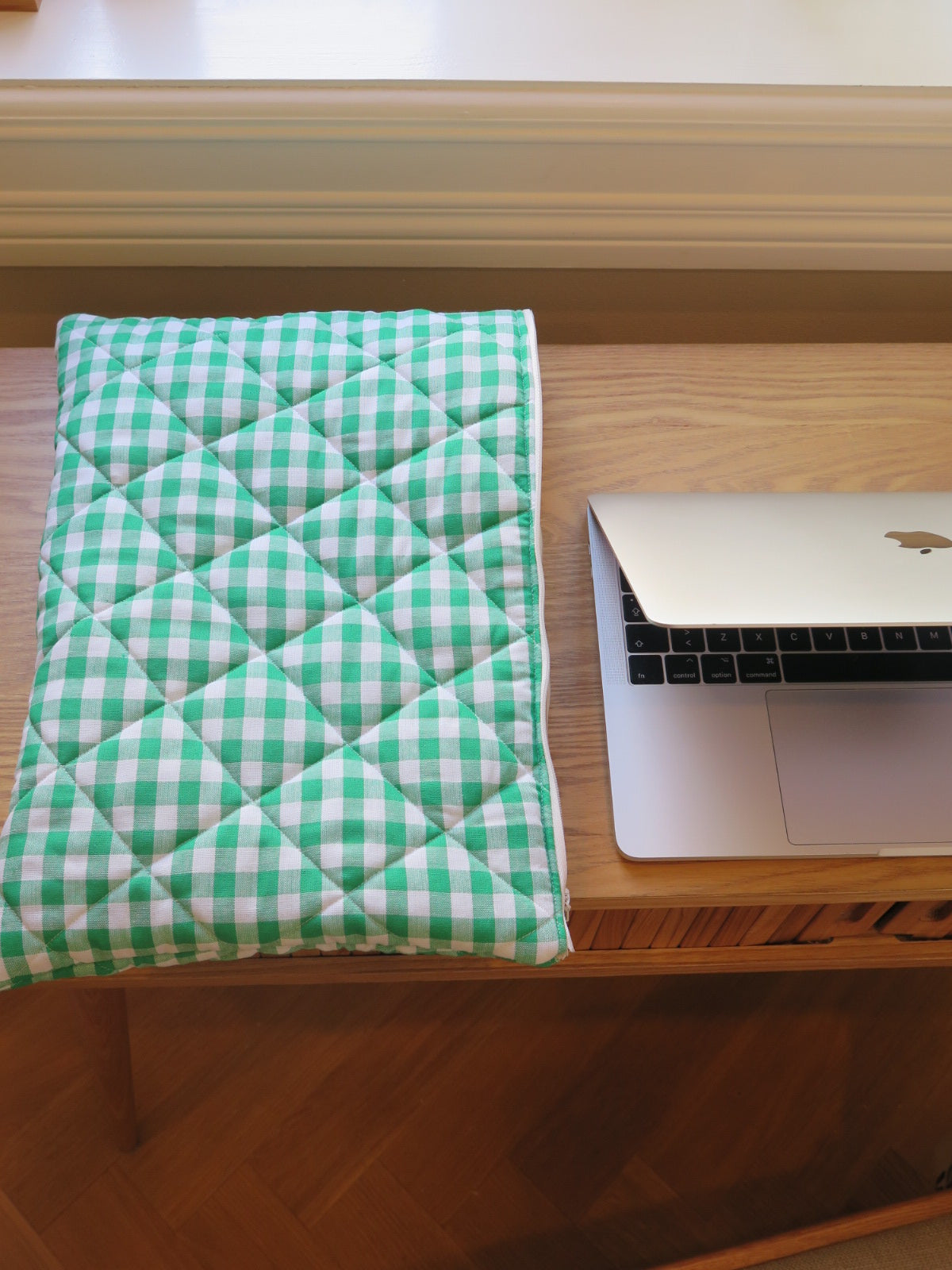 GREEN GINGHAM LAPTOP CASE